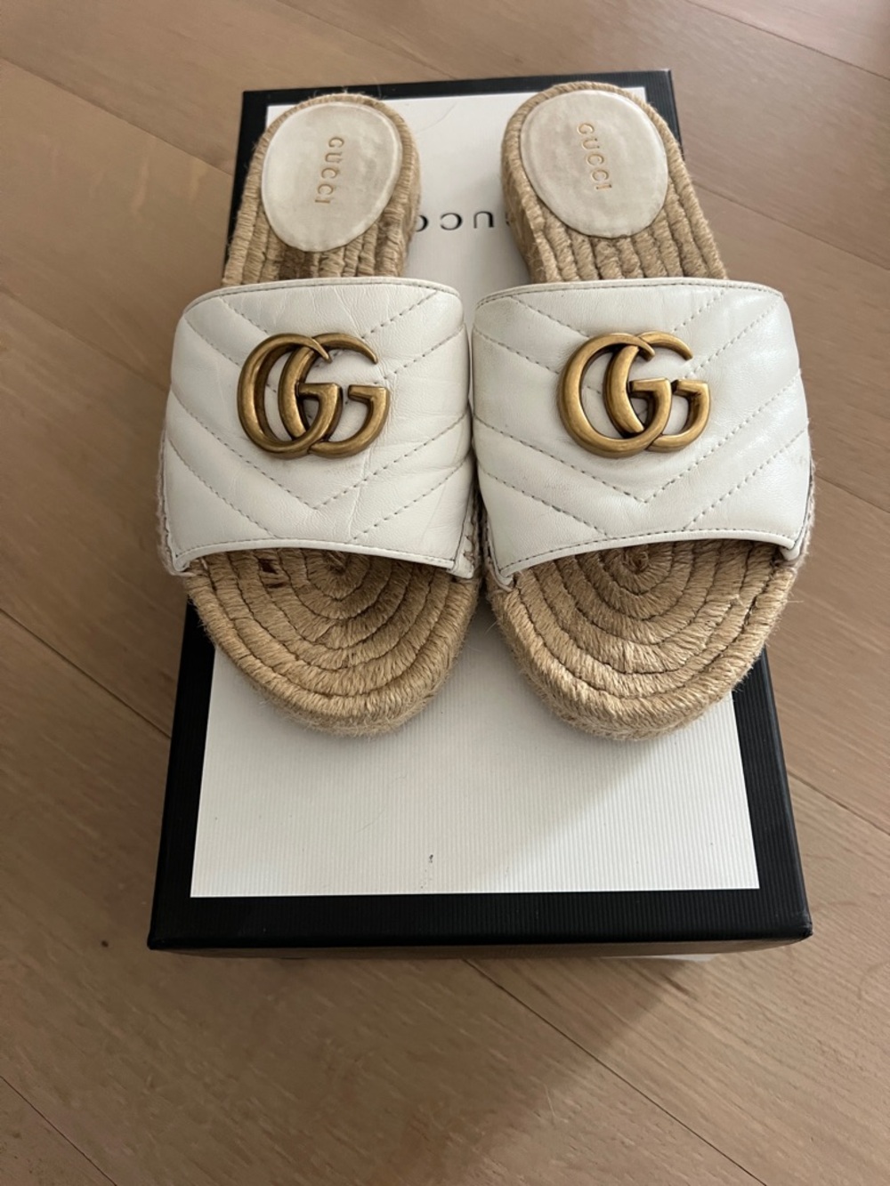 Gucci White Leather GG Logo Espadrille Slide Mules with Gold Hardware